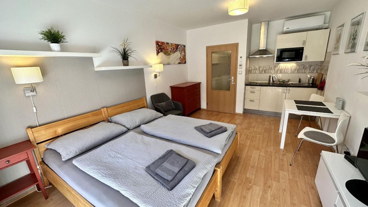 Ubytovani Trebon - Apartmany Rozmberk, Svet A Bastyr Dış mekan fotoğraf