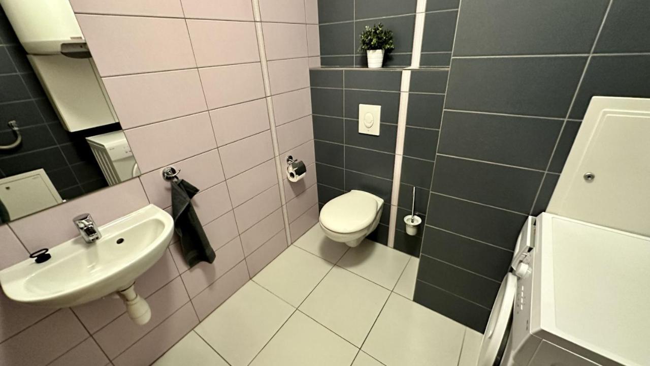 Ubytovani Trebon - Apartmany Rozmberk, Svet A Bastyr Dış mekan fotoğraf